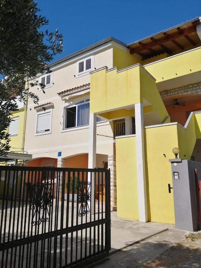 Apartmani A&N Bibinje Buitenkant foto